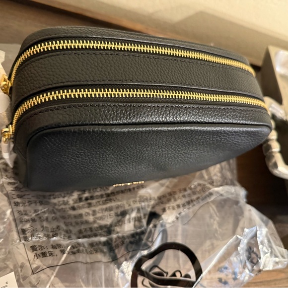 Michael Kors Bryant Medium Leather Double Zip Chain Camera Crossbody - Picture 6 of 6